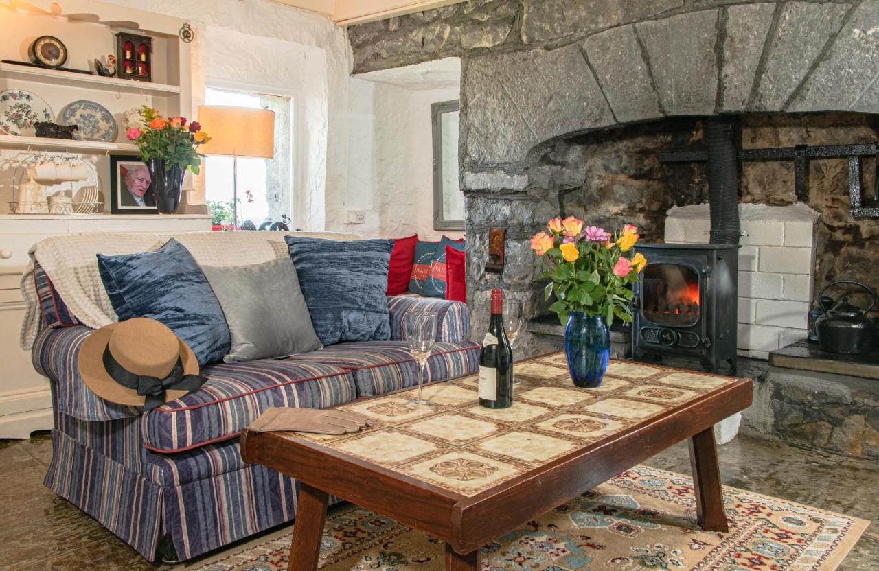 1844 Seascape Cottage Is Located On The Wild Atlantic Way Fanore Exterior photo